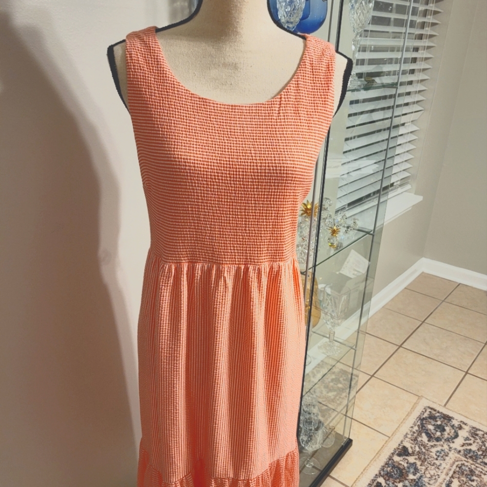 NWT- GORGEOUS CORAL/WHITE TIERED RUFFLE HIGH-LOW SUMMER MAXI DRESS PERFECT